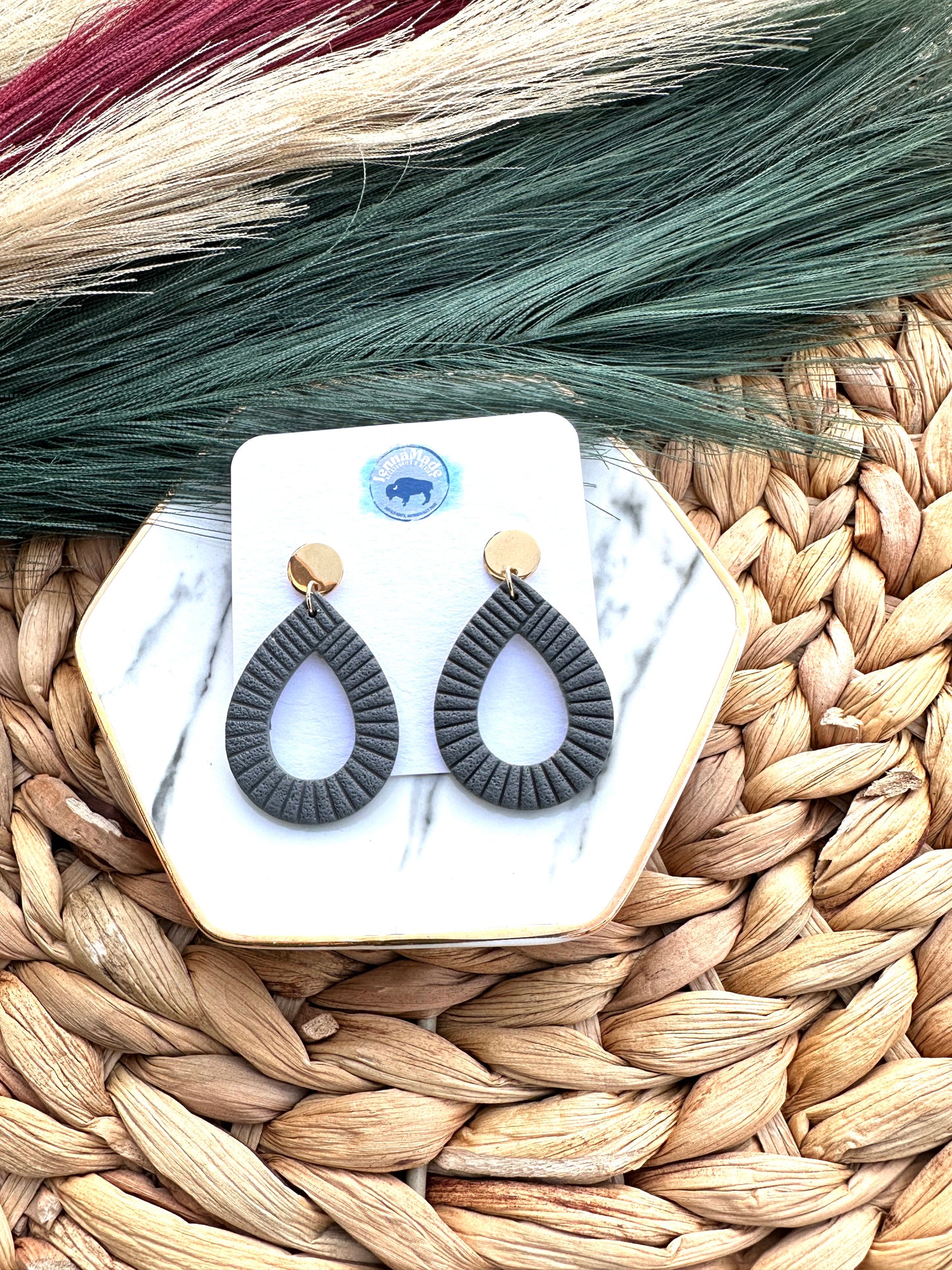 Ribbed Teardrop Earrings