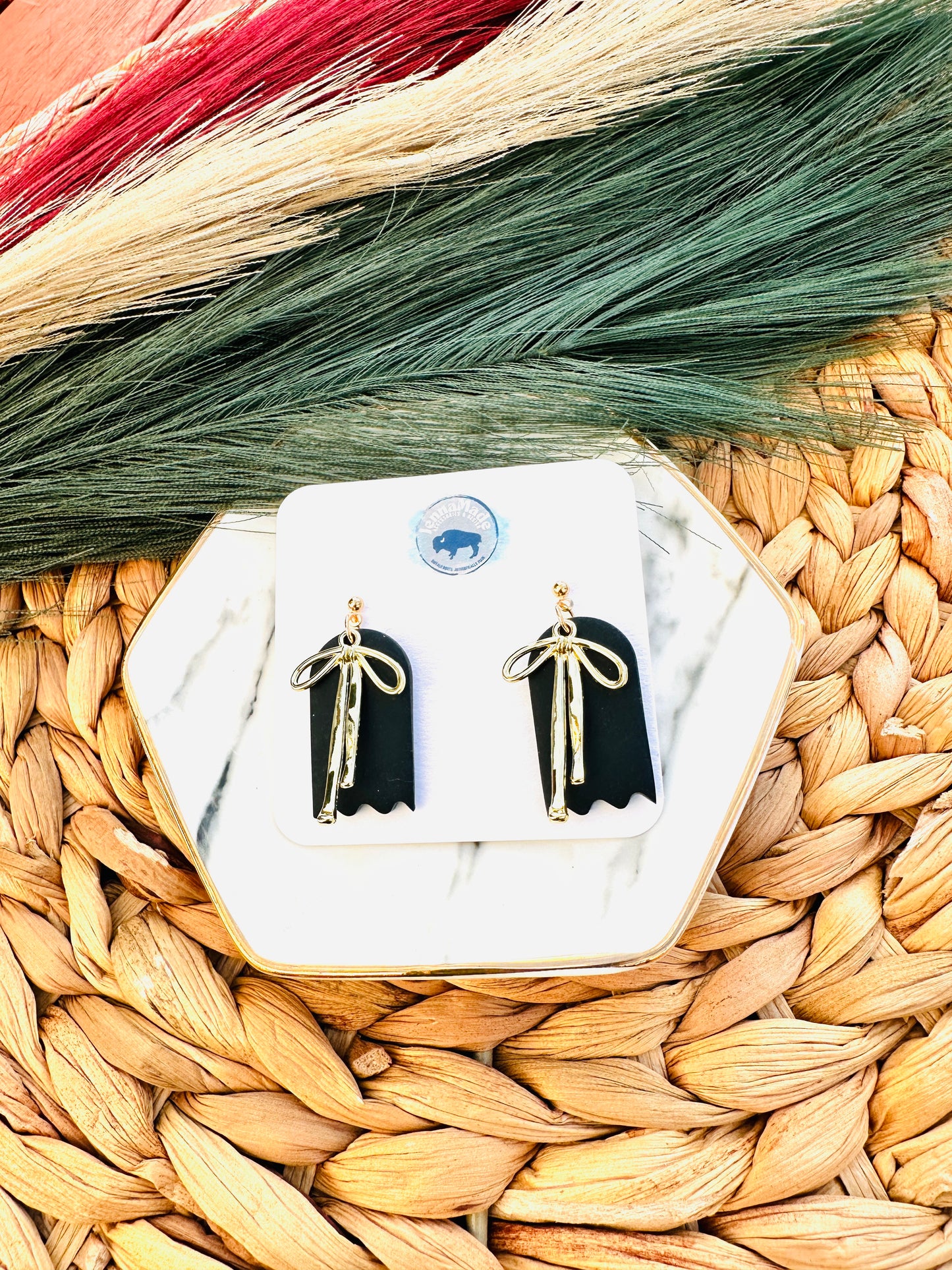 Bow Arch Earring