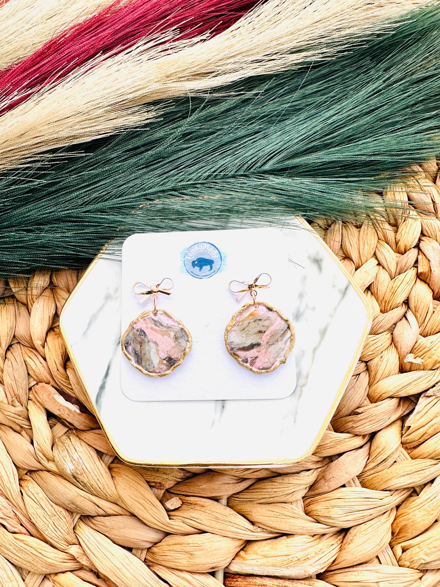 Bow Frame Earrings